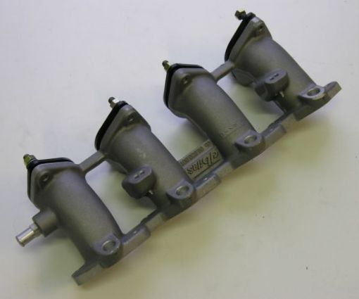 Kuva: Peugeot 306, 309, 405, Citroen Xsara, Xantia 1.8 - 2.0 16V XU - imusarja