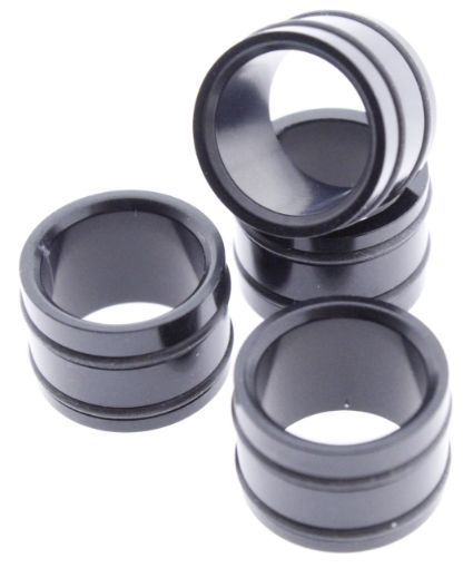 Kuva: Fuel rail injector spacers 14 to 11 mm