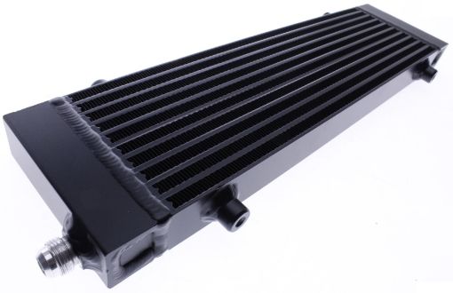 Kuva: Universal Dual Pass bar & Plate Oil Cooler - Suuri - Musta