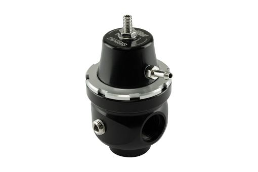 Kuva: Turbosmart FPR8 EFI-polttoaineen paineensäädin 2x AN8 / 1x AN8 musta/hopea