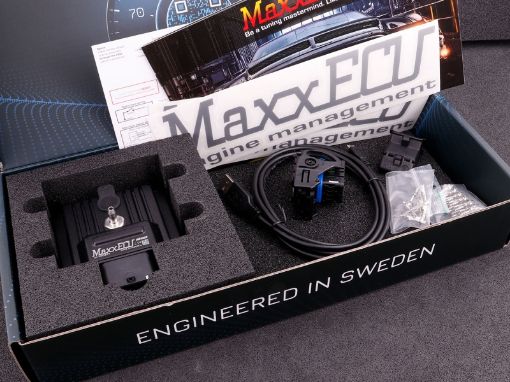 Kuva: MaxxECU MINI BASIC (ECU, connectors and accessories)