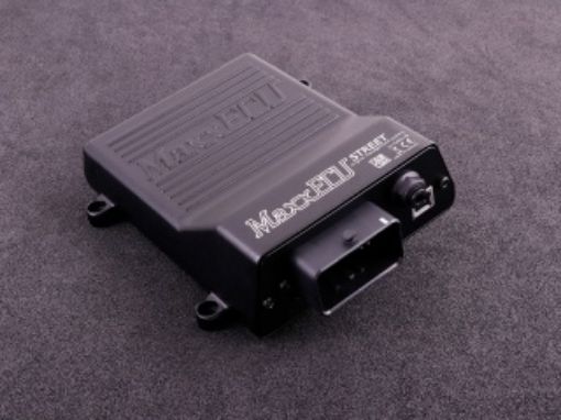 Kuva: MaxxECU STREET unit with no accessories in box