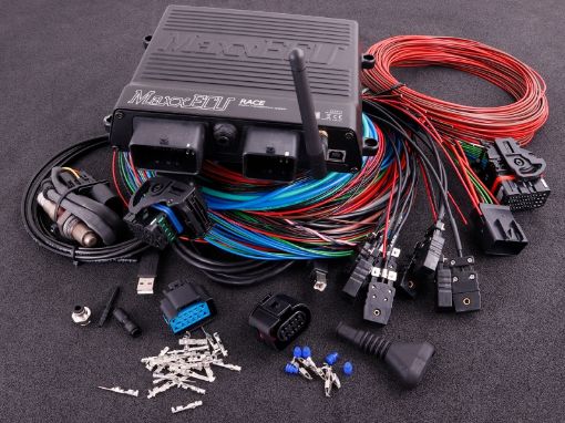 Kuva: MaxxECU RACE PREMIUM (ECU, harnesses, accessories and LSU 4.2)