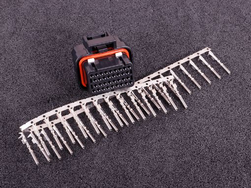 Kuva: MaxxECU PDM20 C1 (AMP 34-pin)