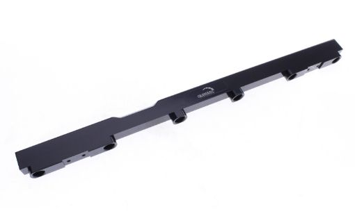 Kuva: Toyota 2JZ fuel rail kit