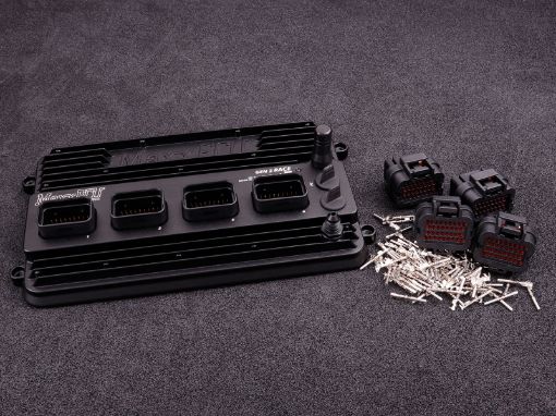 Kuva: MaxxECU GEN2 RACE, with connector kit.