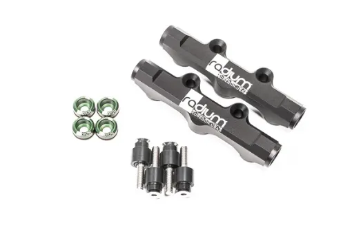 Kuva: Radium Engineering Subaru EJ top feed fuel rail kit