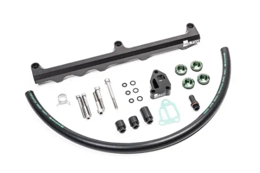 Kuva: Radium Engineering Nissan S14/S15 SR20DET top feed fuel rail kit